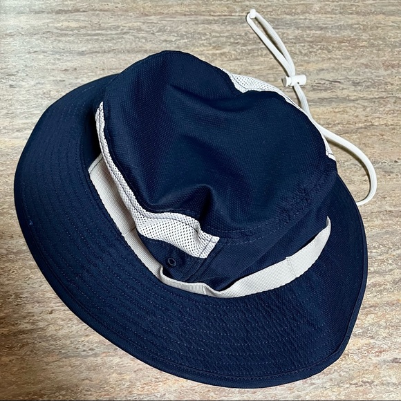 NWT Aero ready Adidas hat with strings - Picture 2 of 15